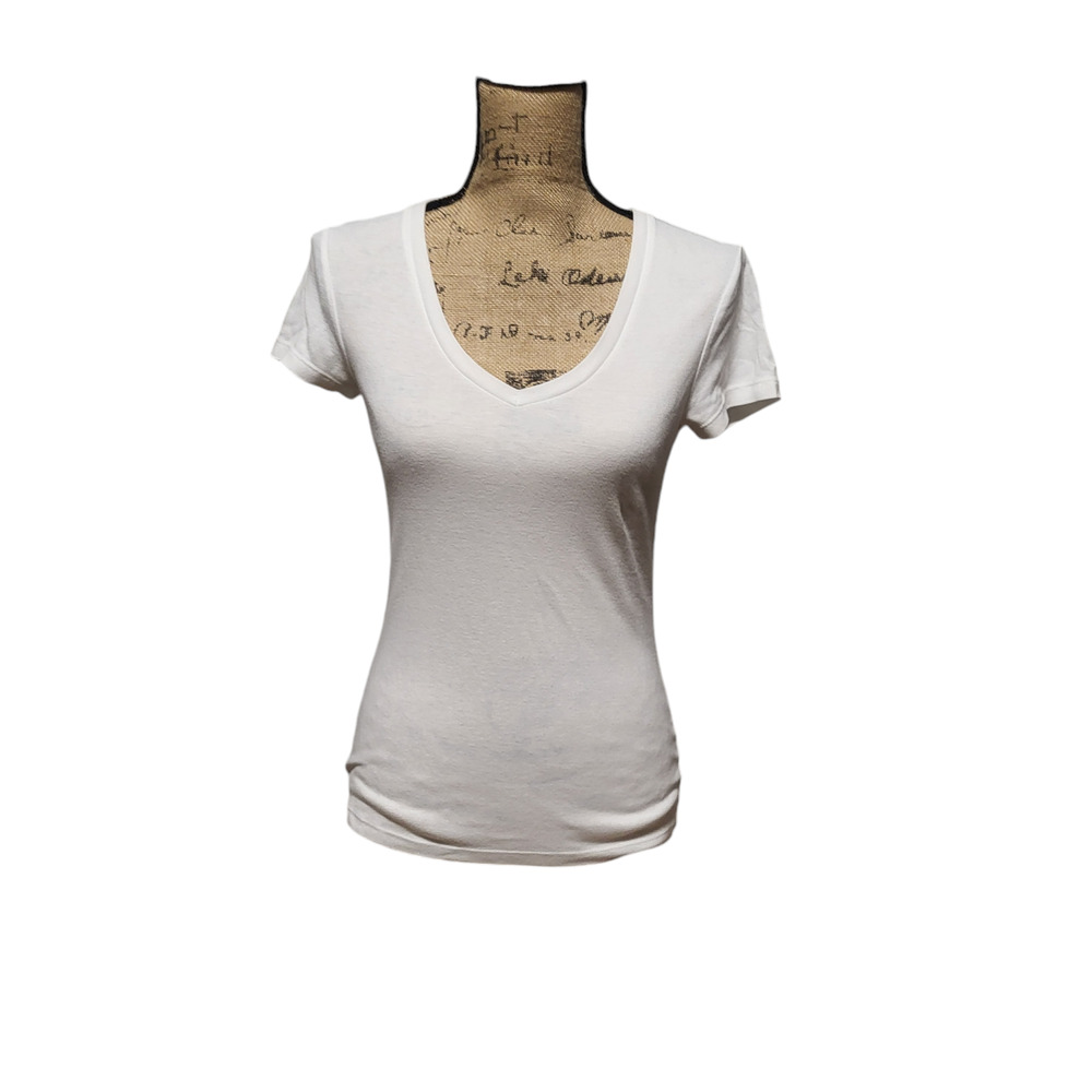 Old Navy small short sleeve v neck tee, size small